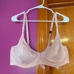 NWT Victoria’s Secret pink shimmer bra 38DD